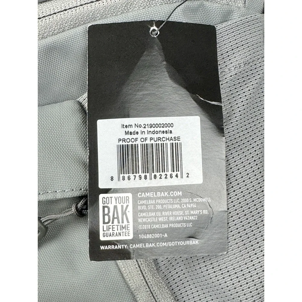 CamelBak Chase 8 Hydration Vest 8L 70oz Crux‎ Reservoir NWT